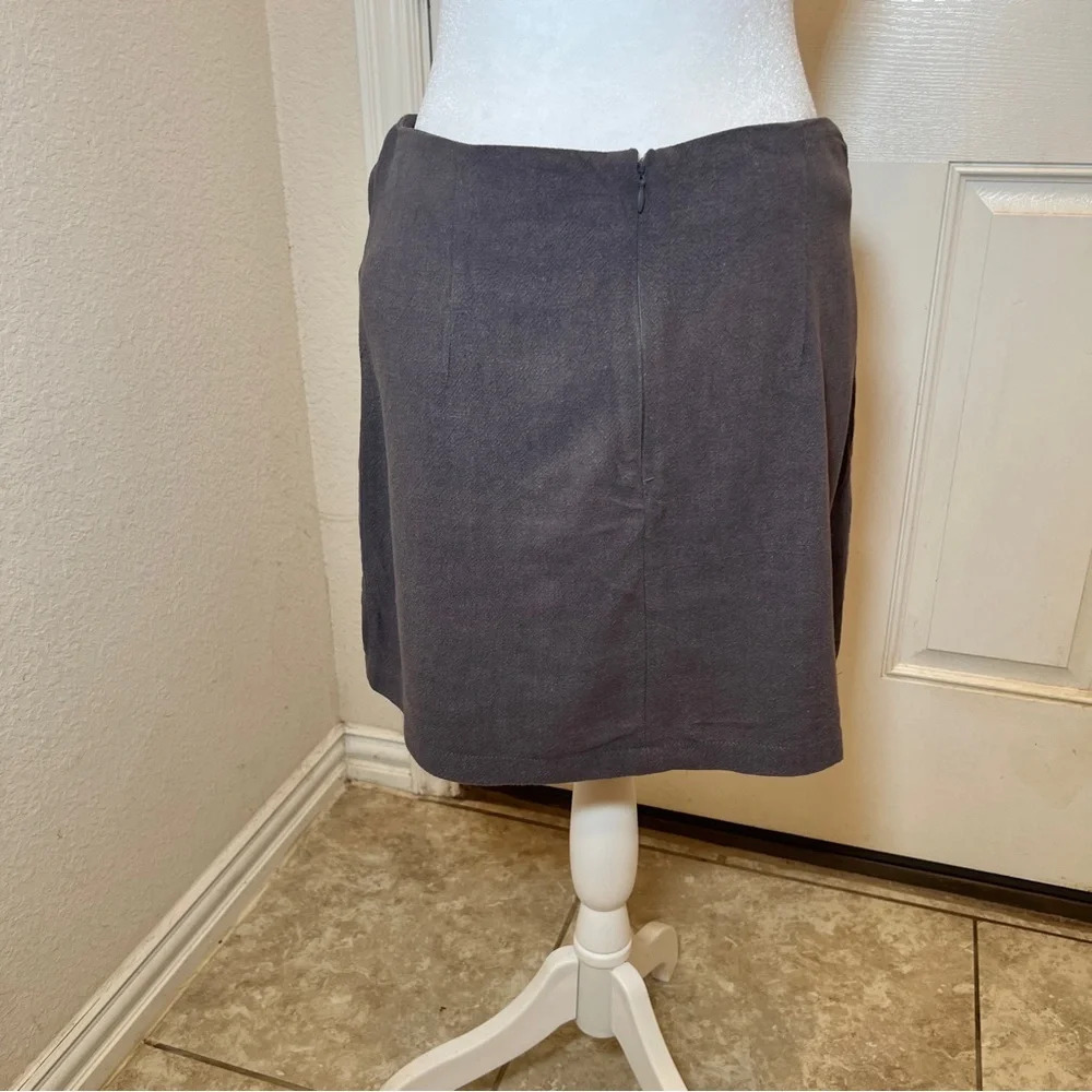 Umgee Embroidered Floral Zip Back Mini Skirt, M - Picture 5 of 6